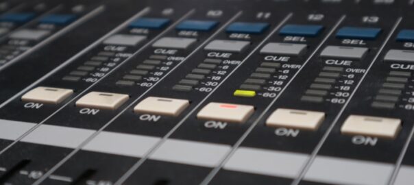 Photo binaural mixing